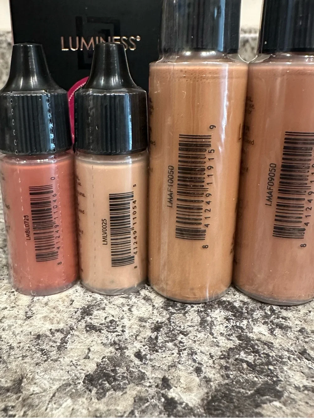 NEW Luminess Silk 4-in-1 Advanced Starter Kit Airbrush Foundation TAN 090 100